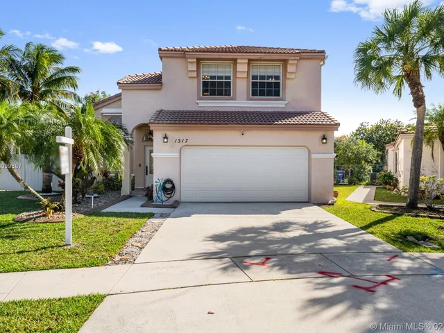 1317 NW 156th Ave, Pembroke Park FL 33028