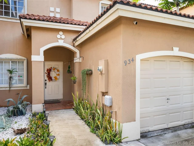 934 SW 147th Ct # 934, Miami FL 33194