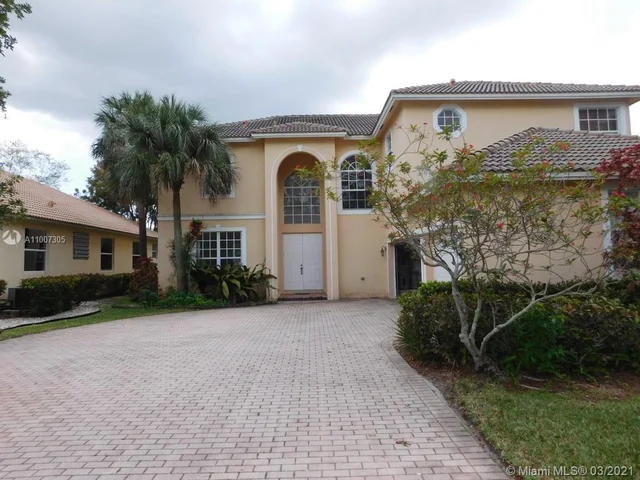 5024 Pinecreek Pl, Coconut Creek FL 33073