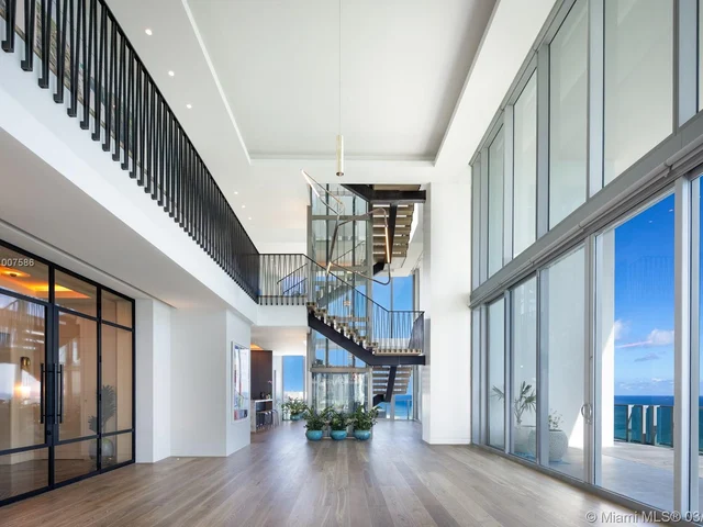 6901 Collins Ave PH, Miami Beach FL 33141