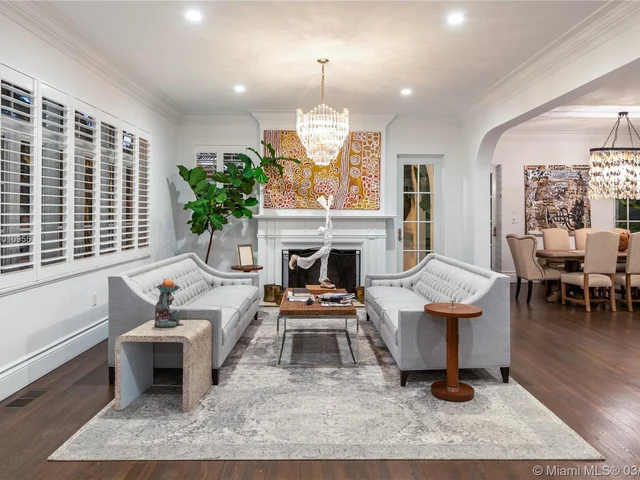 101 NE 45th St, Miami FL 33137