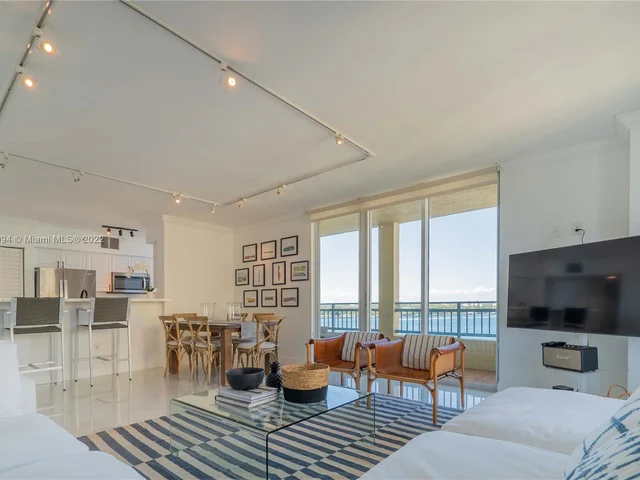 90 Alton Rd # 1012, Miami Beach FL 33139