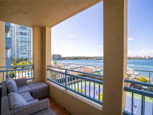 90 Alton Rd # 1012, Miami Beach FL 33139