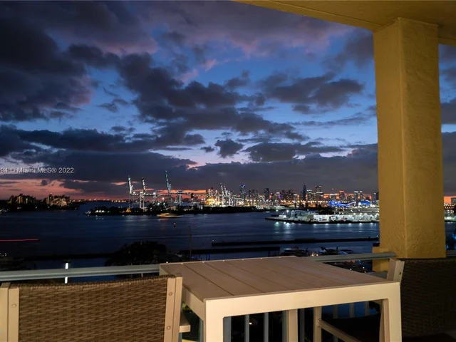 90 Alton Rd # 1012, Miami Beach FL 33139