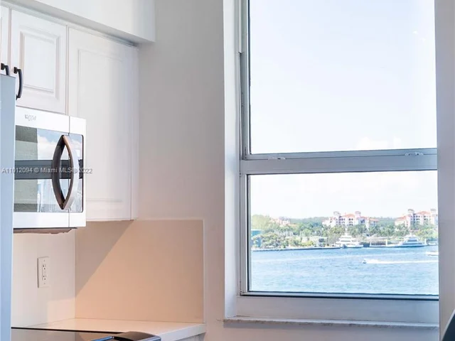 90 Alton Rd # 1012, Miami Beach FL 33139