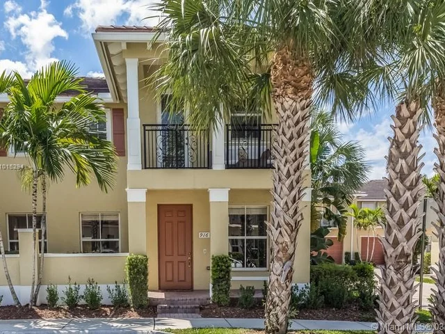 4720 Mimosa Pl # 916, Coconut Creek FL 33073