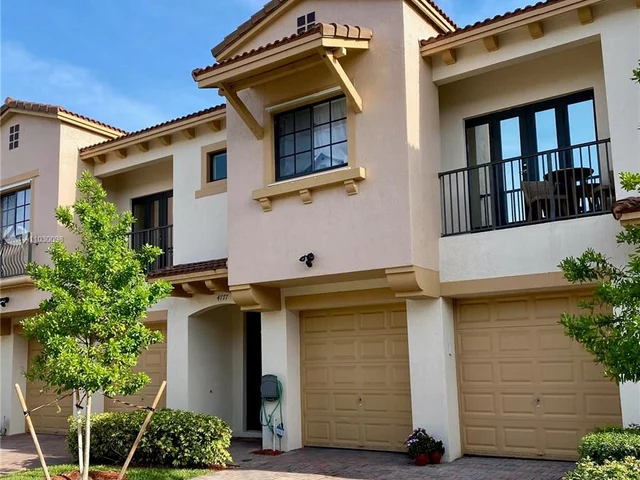 4777 N Grand Cypress Cir N # 4777, Coconut Creek FL 33073