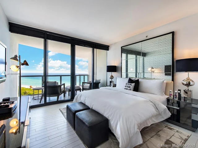 2201 Collins Ave # 1519, Miami Beach FL 33139