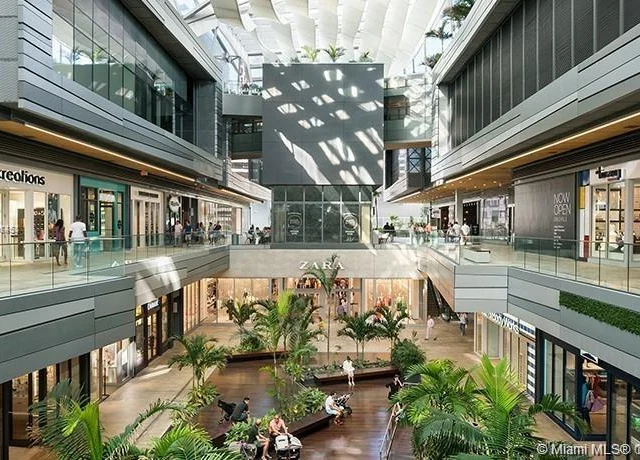 68 SE 6th St # 2505, Miami FL 33131