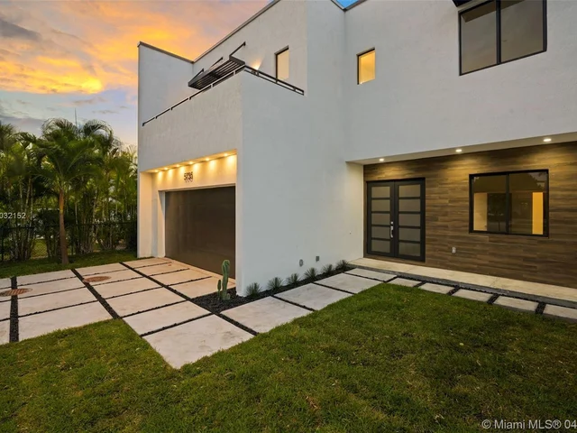 5735 SW 35th St, Miami FL 33155