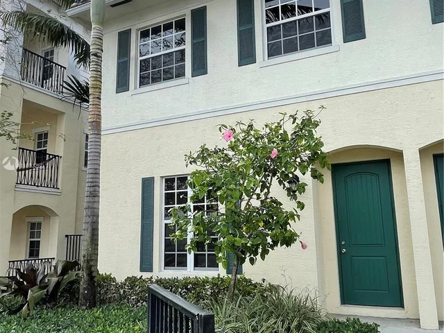 283 SW 6th Pl # 283, Pompano Beach FL 33060