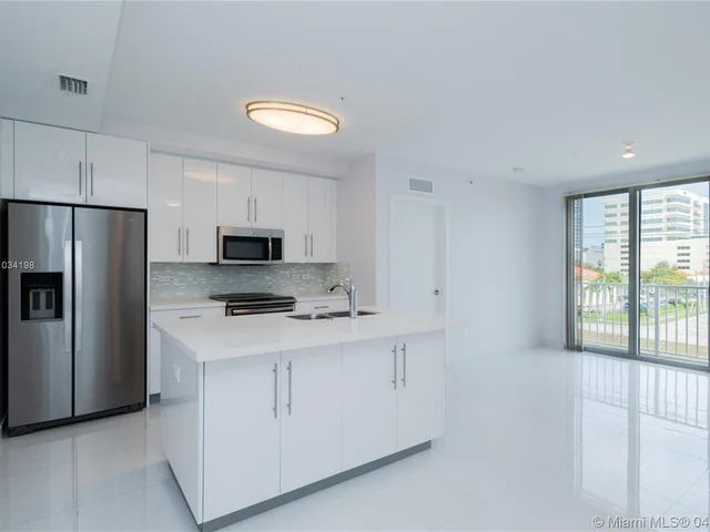 2651 NE 212th Terr # 103, Aventura FL 33180