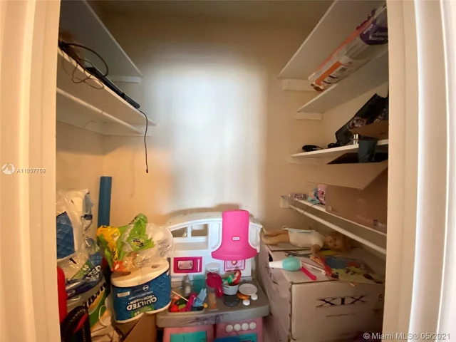 1965 S Ocean Dr # 4D, Hallandale Beach FL 33009