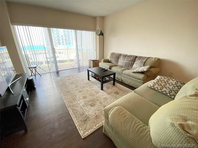 1965 S Ocean Dr # 4D, Hallandale Beach FL 33009