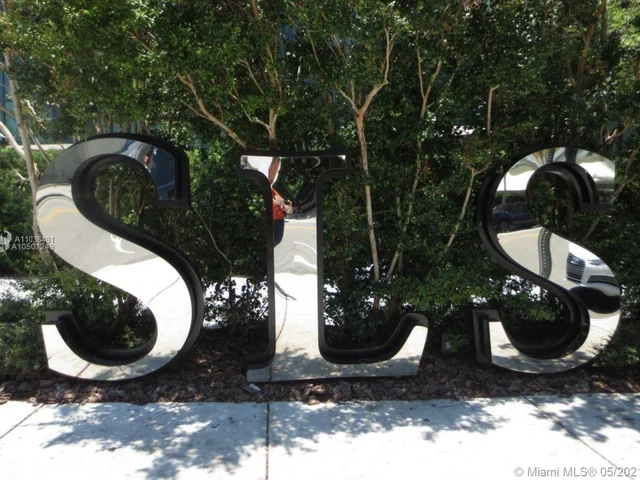 1300 S Miami Ave # 4606, Miami FL 33130