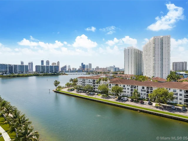 3250 NE 188th St # 703, Aventura FL 33180