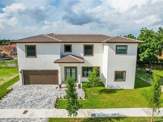 13331 SW 41st St, Miami FL 33175
