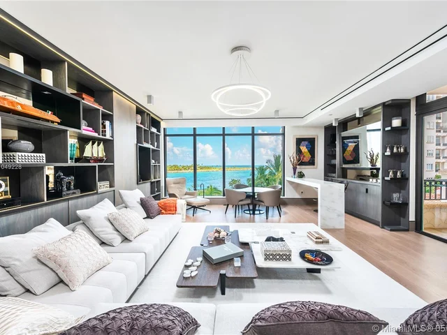 7046 Fisher Island Dr # 7046, Miami Beach FL 33109