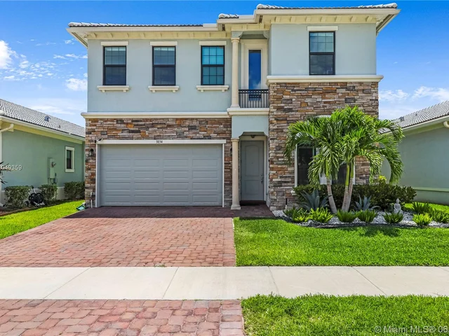 3834 NW 89th Way, Coral Springs FL 33065