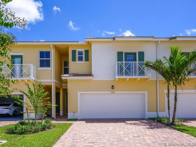 11960 Cypress Key Way # 11960, Royal Palm Beach FL 33411