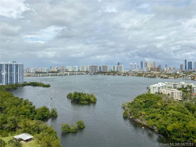 16385 Biscayne Blvd # 2107, Aventura FL 33160