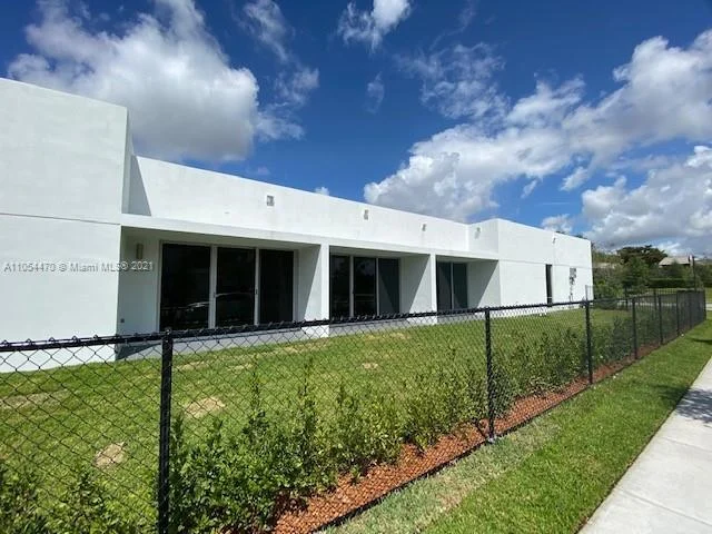 16784 Natures Way, Weston FL 33326