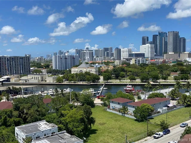 36 NW 6th Ave # 7, Miami FL 33128