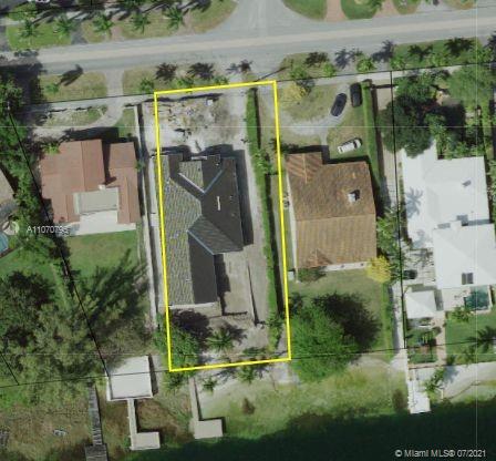 8530 SW 48th St, Miami FL 33155