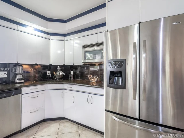 745 NE 179th Ter, Miami FL 33162