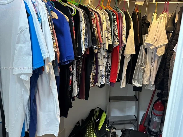 9201 Collins Ave # 524, Surfside FL 33154