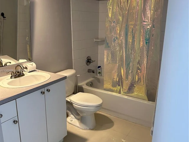 9201 Collins Ave # 524, Surfside FL 33154