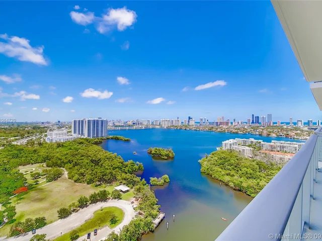 16385 Biscayne # 2505, Aventura FL 33160