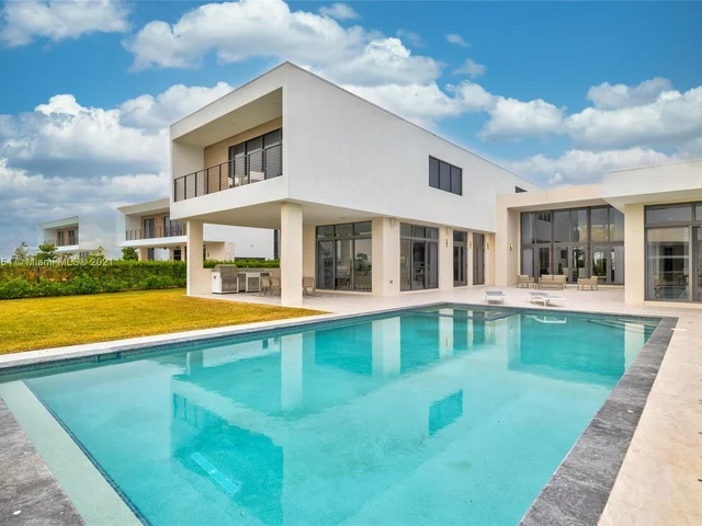 16610 Sunset Way, Weston FL 33326