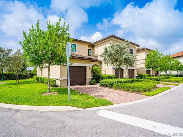 4230 N Dixie Hwy # 109, Oakland Park FL 33334