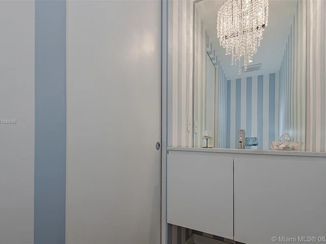 2301 Collins Ave # 410, Miami Beach FL 33139