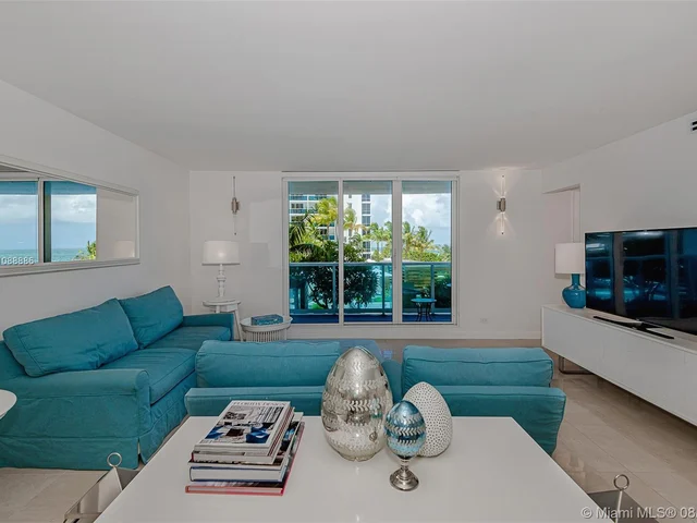 2301 Collins Ave # 410, Miami Beach FL 33139