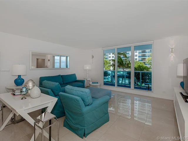 2301 Collins Ave # 410, Miami Beach FL 33139