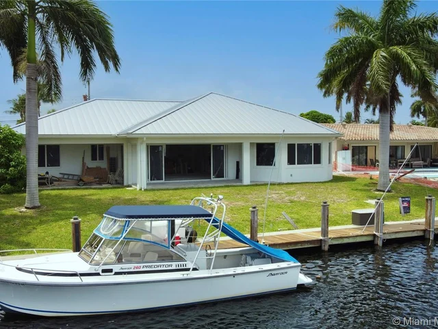 1300 SE 7th Ave, Pompano Beach FL 33060