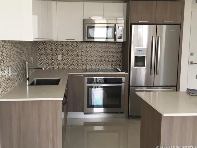 5252 NW 85th Ave # 1109, Doral FL 33166