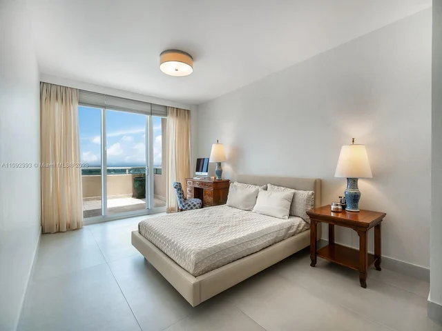 445 Grand Bay Dr # 2C, Key Biscayne FL 33149