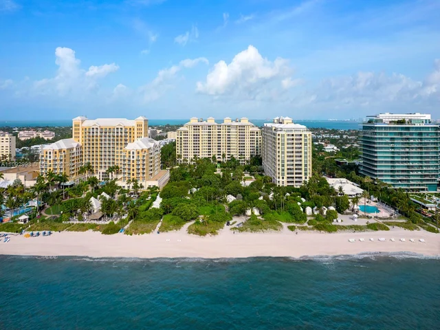 445 Grand Bay Dr # 2C, Key Biscayne FL 33149