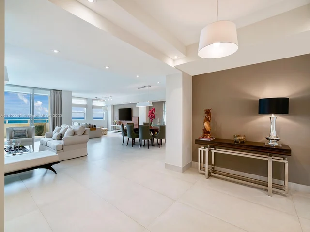 445 Grand Bay Dr # 2C, Key Biscayne FL 33149