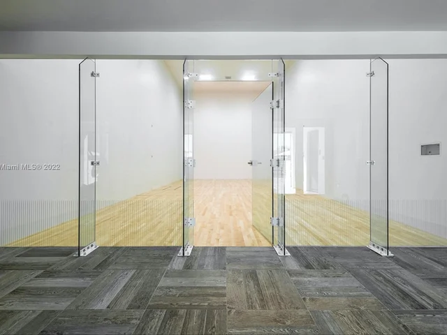 4010 S Ocean Dr # R05, Hollywood FL 33019