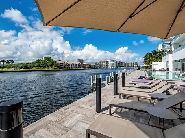 4010 S Ocean Dr # R05, Hollywood FL 33019