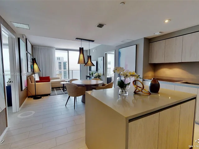 4010 S Ocean Dr # R05, Hollywood FL 33019