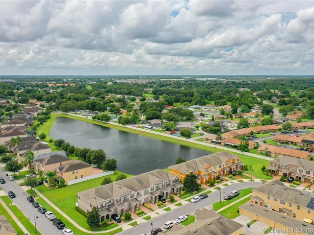 1107 Honey Blossom Dr # 1107, Orlando FL 32824