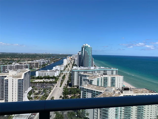 4111 S Ocean Dr # 2912, Hollywood FL 33019