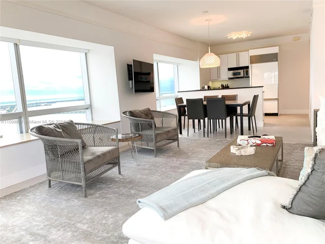 1435 Brickell Ave # 3507, Miami FL 33131