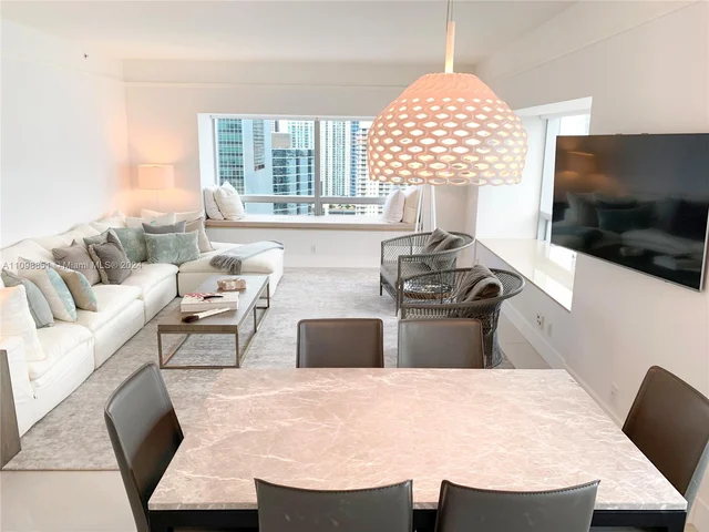 1435 Brickell Ave # 3507, Miami FL 33131
