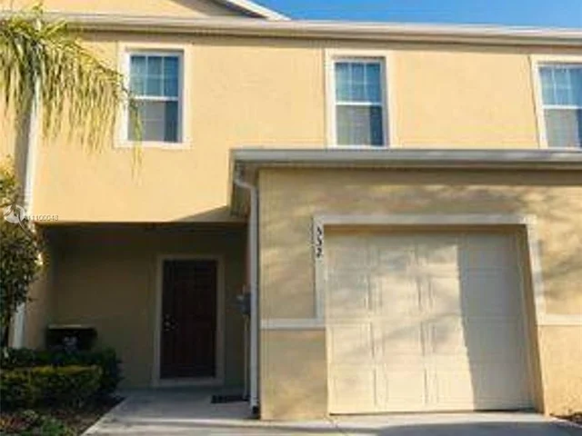 332 Arbor Lakes Dr, Davenport FL 33896